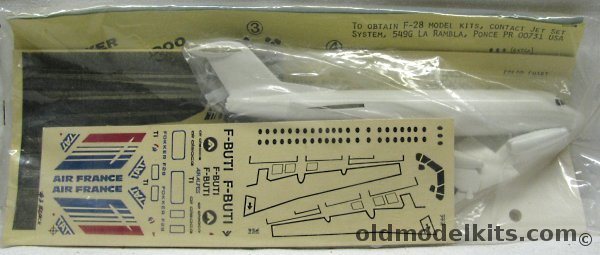 ATP 1/144 Fokker F-28 Mk 4000 - Air France - Bagged plastic model kit